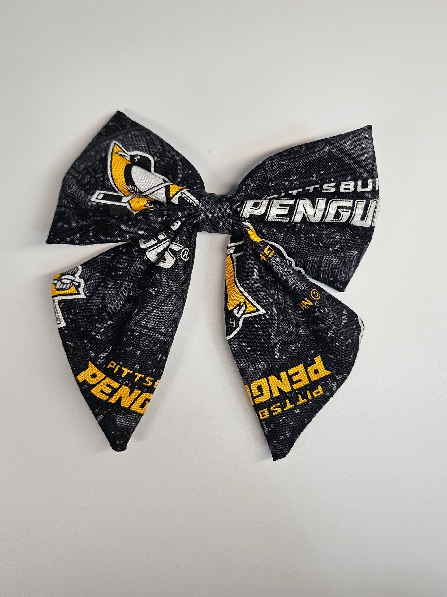 Game Day Bow Tie – Pittsburgh (Premium Edition) 🐧🏒